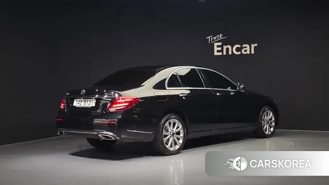 Mercedes-Benz E-Class W213 id 3489671 из Кореи 12