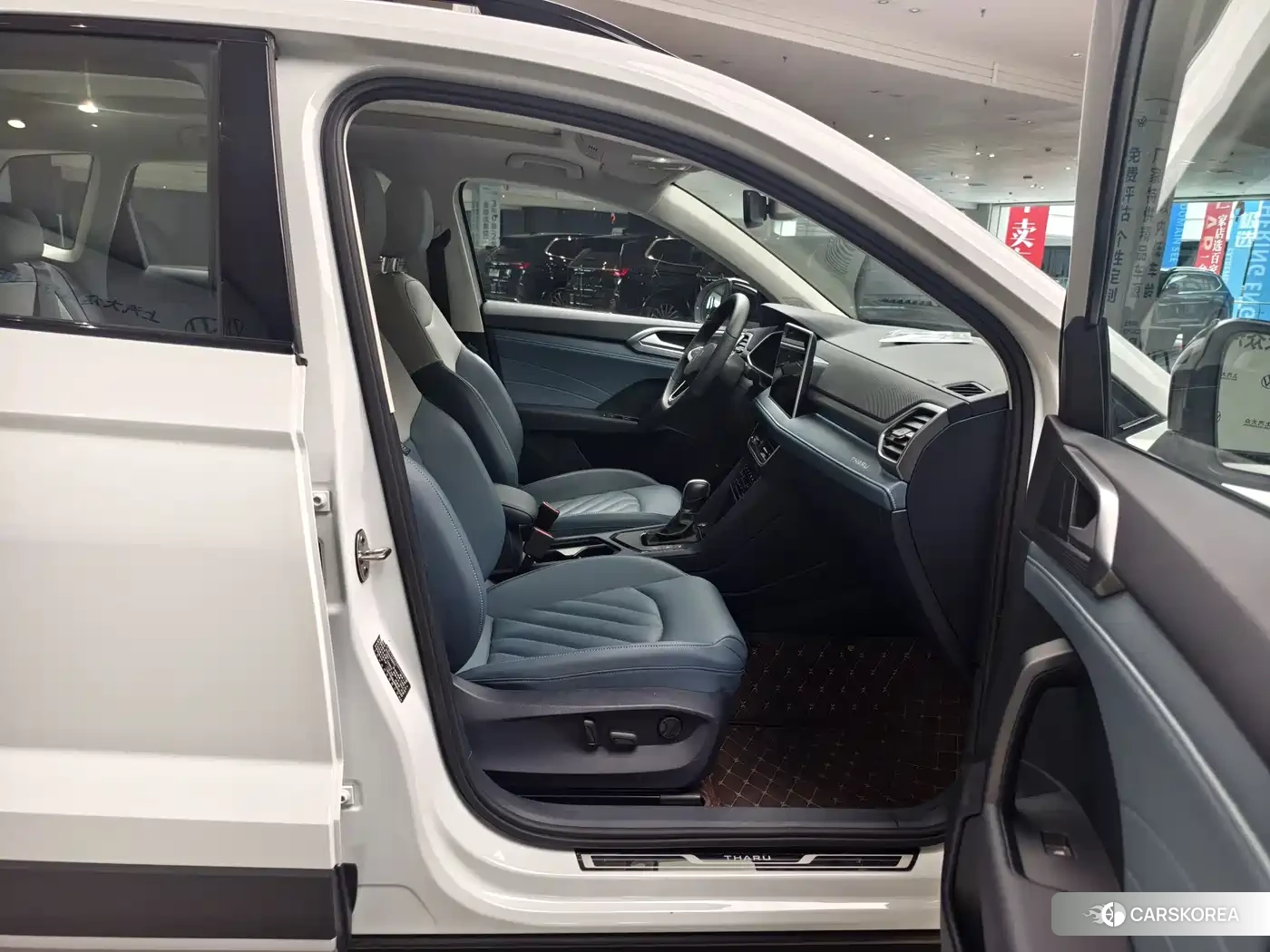Volkswagen Tharu 2024 Белый из Китая, фото 2