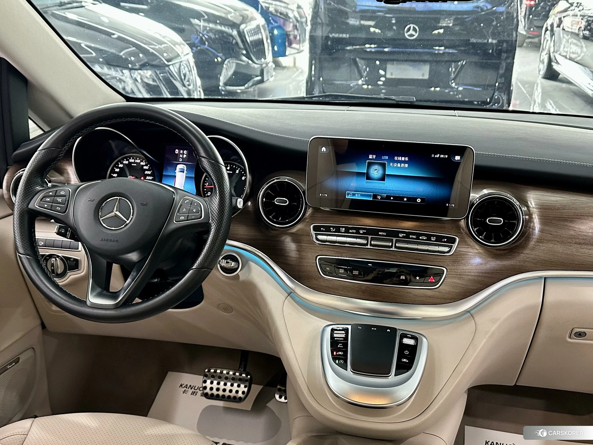 Mercedes-Benz V-class id 4441086 из Китая 11