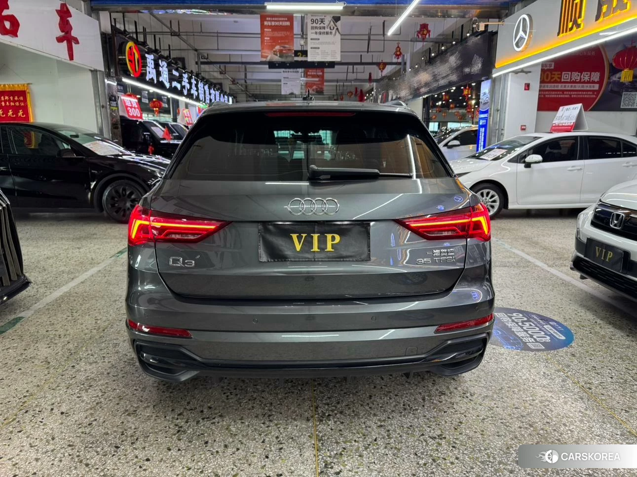 Audi Q3 2020 Темно-серый из Китая, фото 2