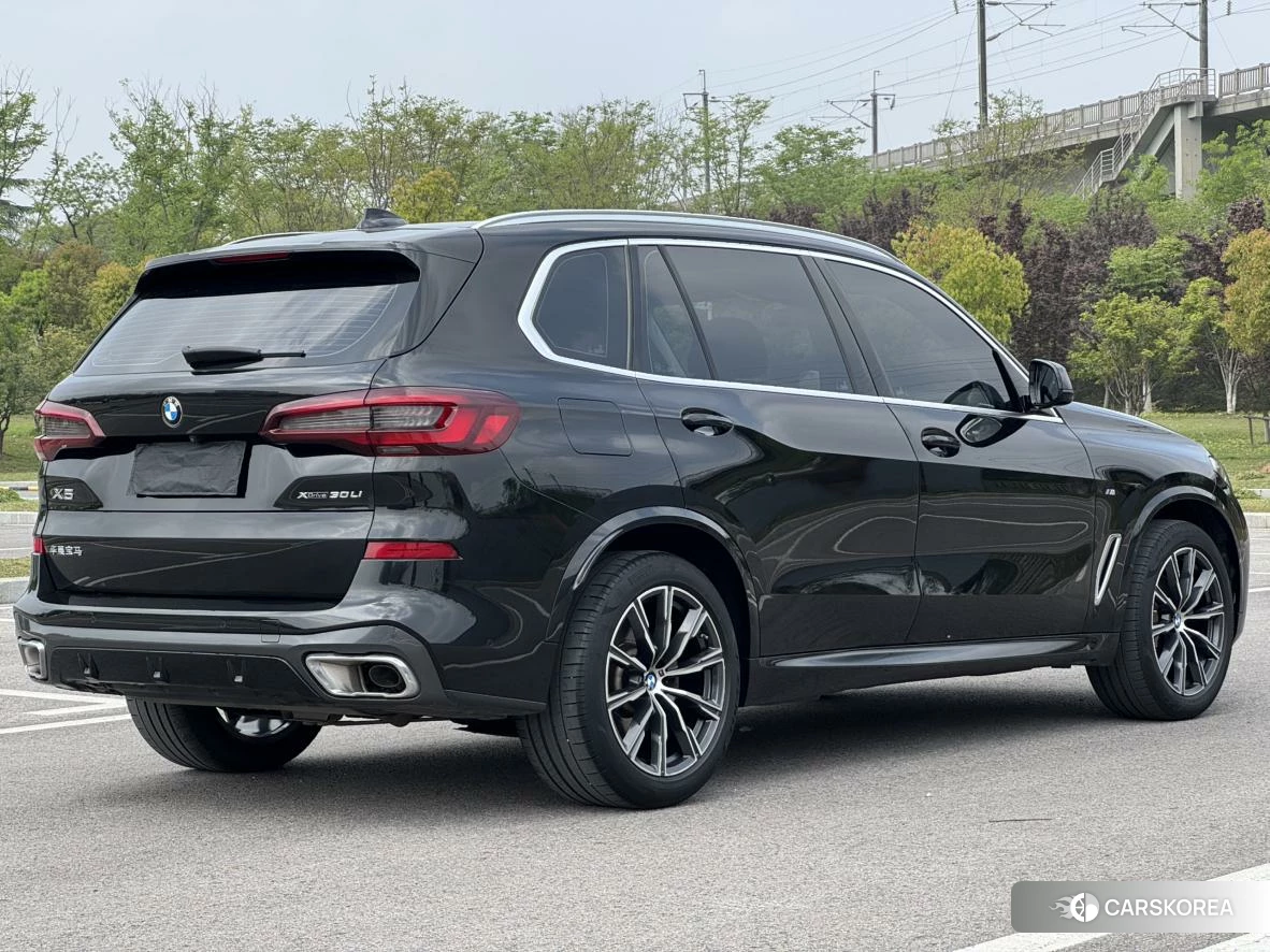 BMW X5 id 4486462 из Китая 10