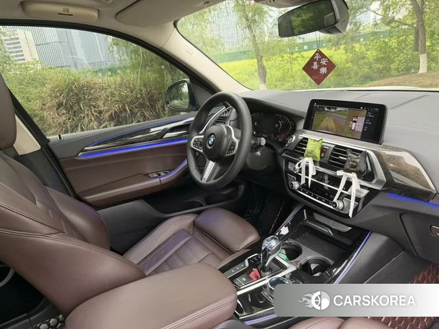 BMW X3 2021 Белый из Китая, фото 3