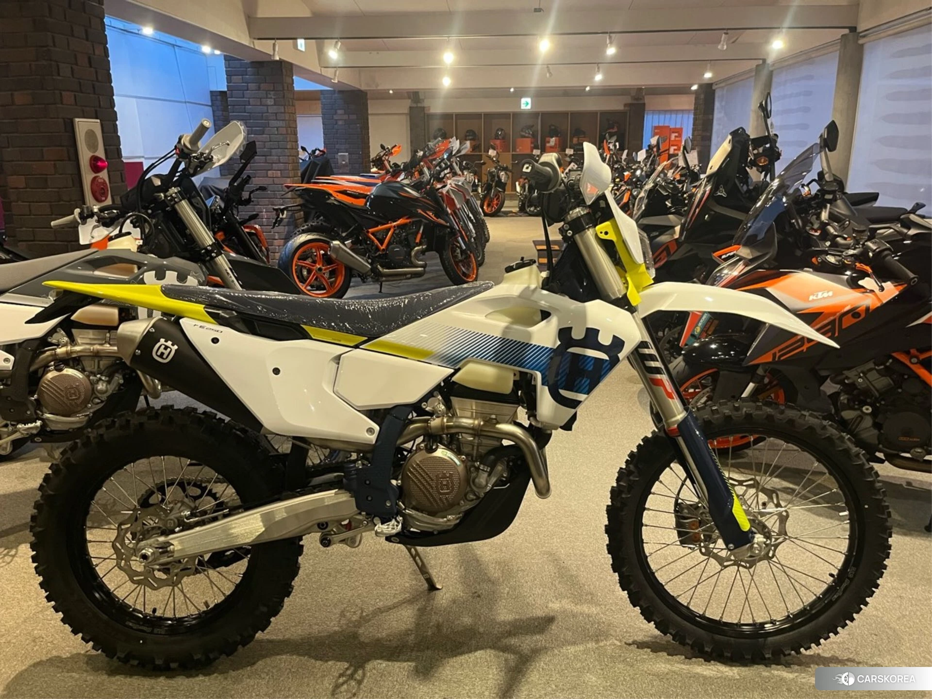 Проданный Husqvarna FE250 2024 из Японии, фото 2