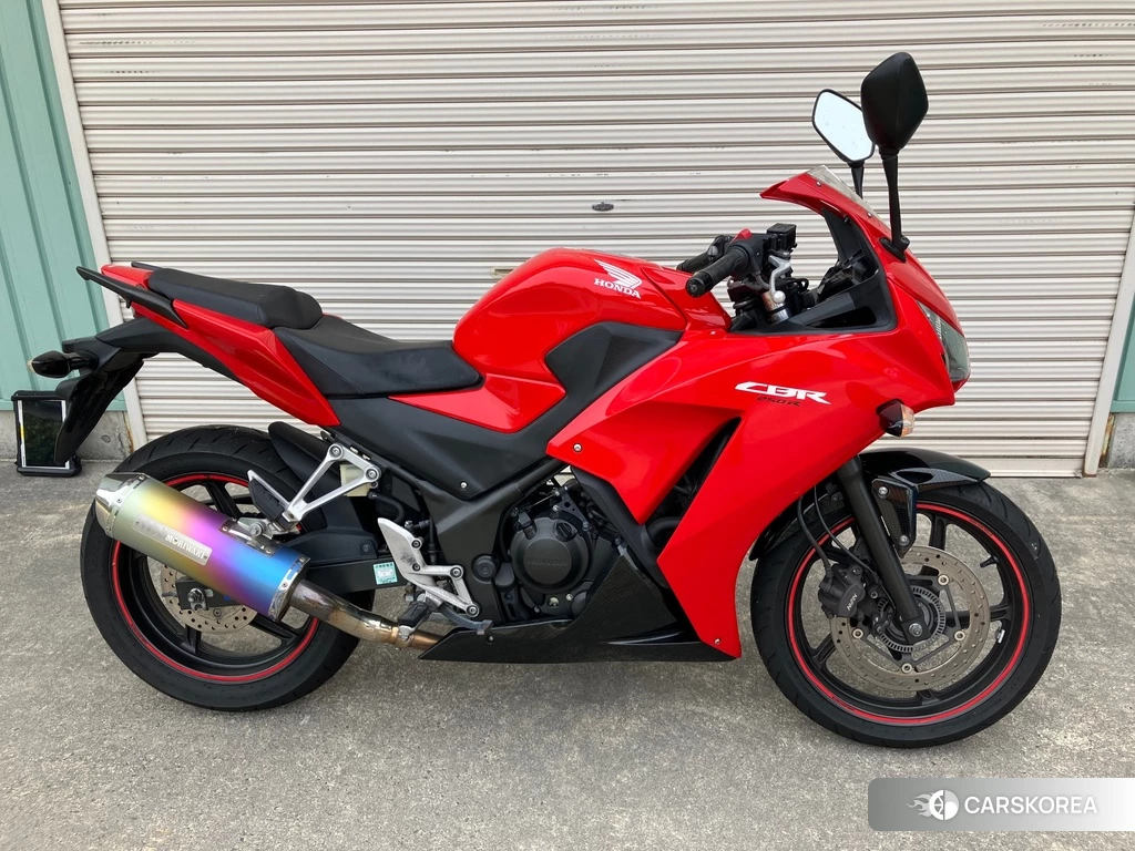 Проданный Honda CBR250R ABS 2016 из Японии