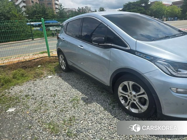 Chevrolet (GM Daewoo) Bolt EV 2018 Небесно-голубой из Кореи, фото 2
