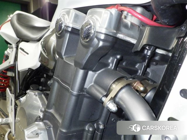 Engine photo