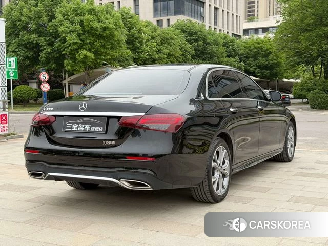 Mercedes-Benz E-class id 4272580 из Китая 7