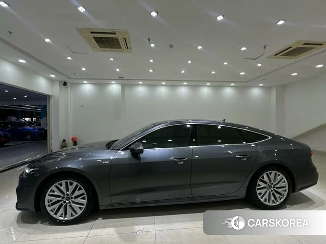 Audi A7 2021 Темно-серый из Китая, фото 4