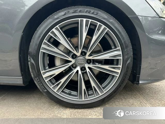 Audi A6L id 4400009 из Китая 12