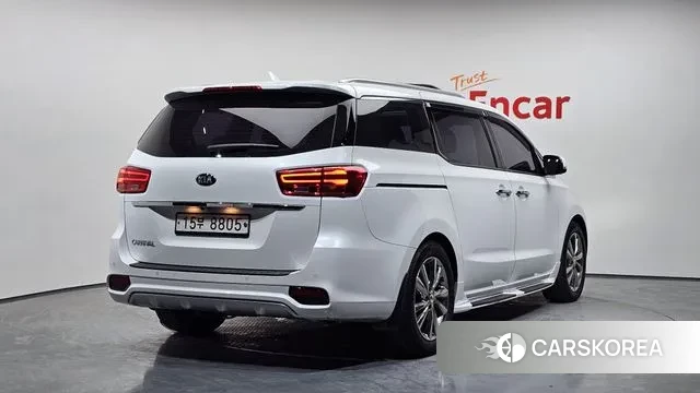 Kia The New Carnival id 3612377 из Кореи 12