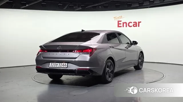 Hyundai Avante Hybrid (CN7) id 3529964 из Кореи 12