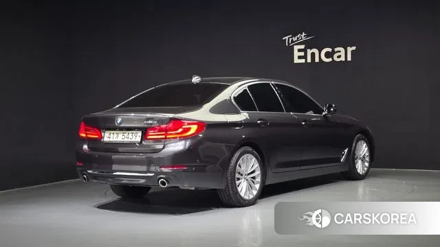 BMW 5 Series (G30) id 3407825 из Кореи 12