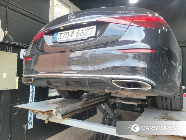 Mercedes-Benz S-Class W223 2023 Черный из Кореи, фото 2