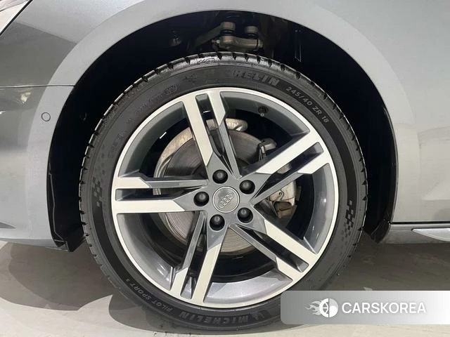 Audi A4L id 4263433 из Китая 8