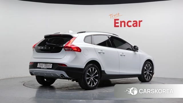 Volvo V40 Cross-Country id 3845415 из Кореи 12