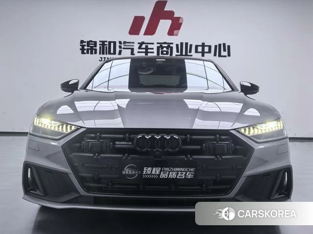 Audi A7L id 4198868 из Китая 10