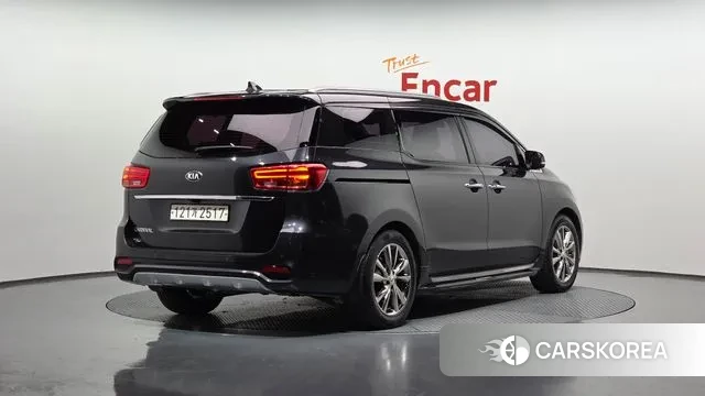 Kia The New Carnival id 3413379 из Кореи 12