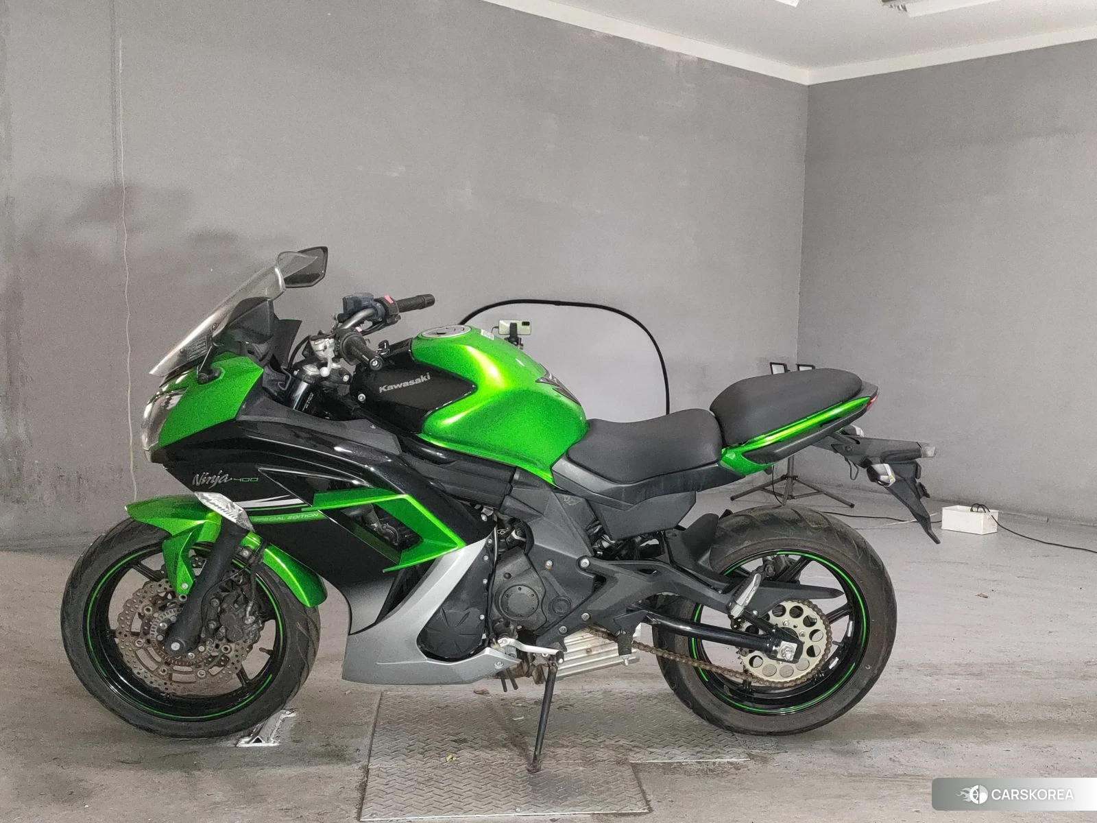 Проданный Kawasaki NINJA 400 2015 из Японии