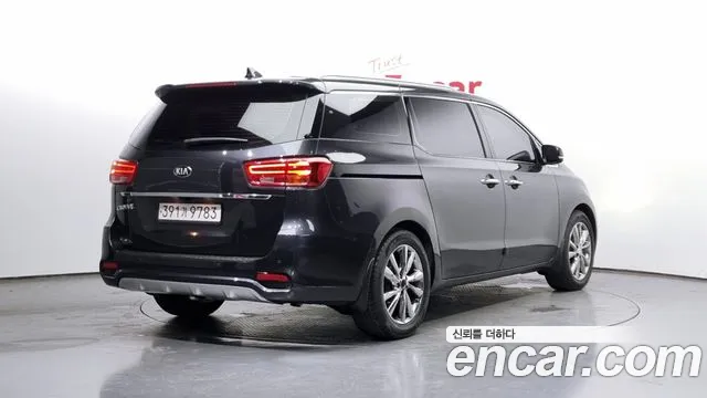 Kia The New Carnival id 2352527 из Кореи 12