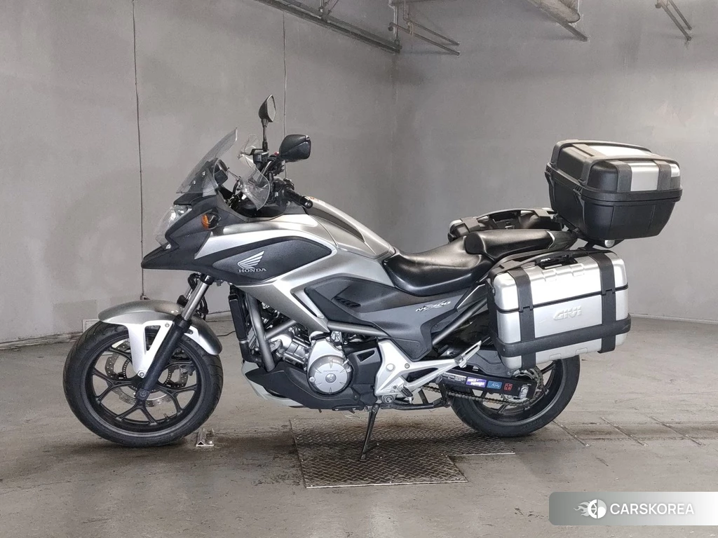 Проданный Honda NC700X DCT 2013 из Японии, фото 2