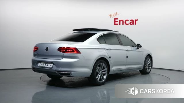 Volkswagen Passat GT (B8) id 4269453 из Кореи 12