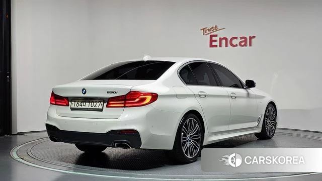 BMW 5 Series (G30) id 4688758 из Кореи 12