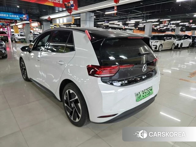 Volkswagen ID.3 2024 Белый из Китая, фото 2