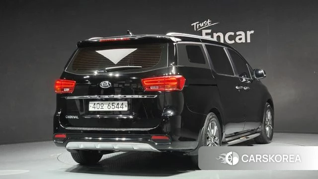 Kia The New Carnival id 4390528 из Кореи 12