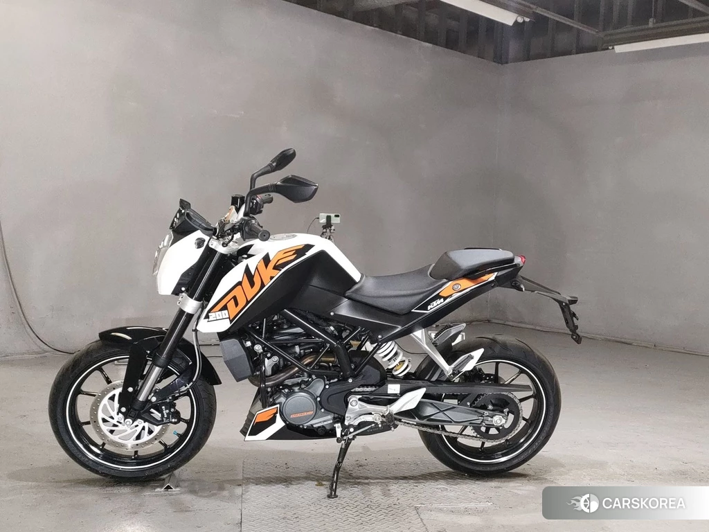 Проданный KTM 200 DUKE 2013 из Японии