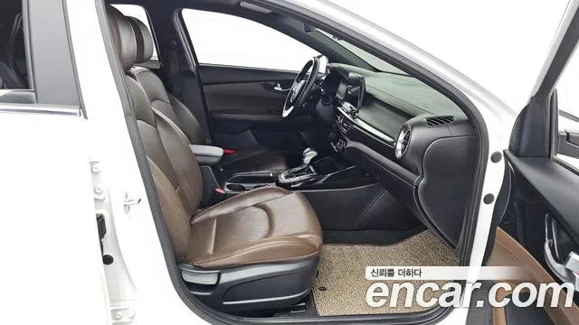 Kia Come New K3 id 2660700 из Кореи 12