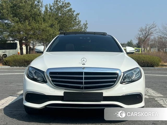 Mercedes-Benz E-Class W213 id 3795739 из Кореи 10