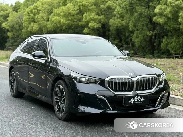 BMW 5 series id 4259305 из Китая 8