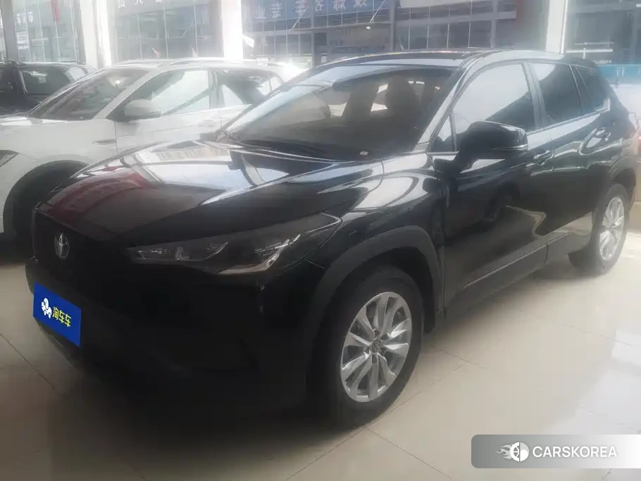 Toyota Corolla id 4576322 из Китая 8
