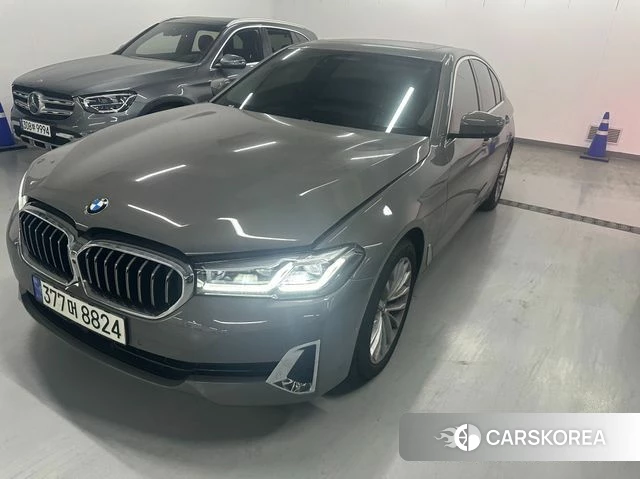 BMW 5 Series (G30) 2021 Серый из Кореи, фото 2