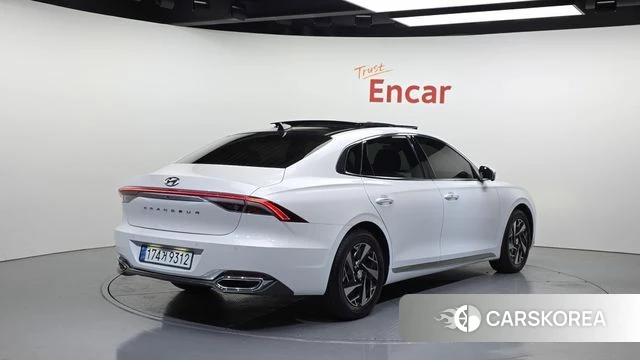 Hyundai The New Grandeur IG Hybrid id 4282210 из Кореи 12