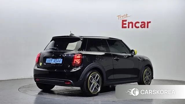 Mini Cooper Electric id 3058136 из Кореи 12