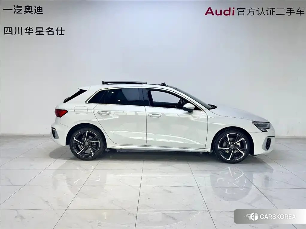 Audi A3 2022 Белый из Китая, фото 2