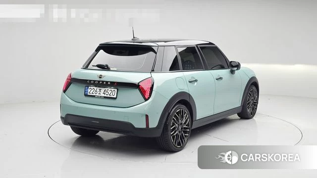 Mini Cooper S 4th Generation id 4298610 из Кореи 12