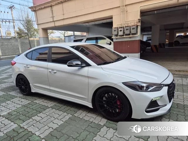 Hyundai Avante AD id 3558116 из Кореи 12