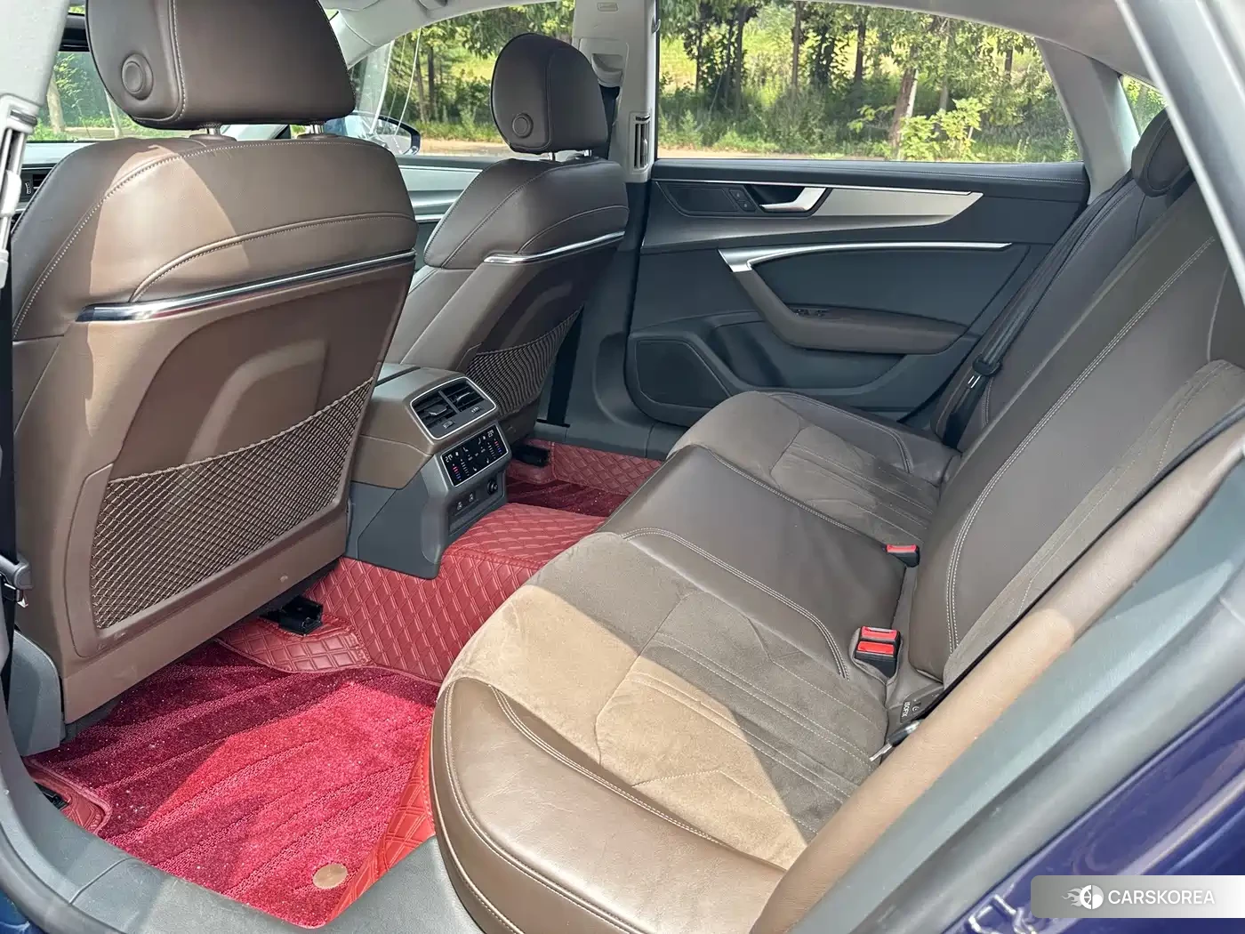 Audi A7L id 4628024 из Китая 8