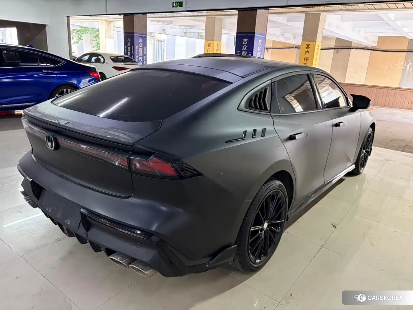 Chang'an Changan UNI-V 2022 Silver/gray из Китая, фото 3