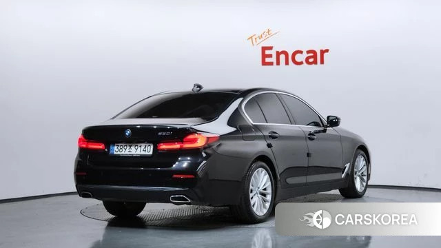 BMW 5 Series (G30) id 4415371 из Кореи 12