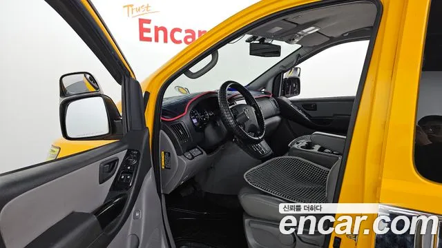 Hyundai The New Grand Starex id 2625151 из Кореи 12