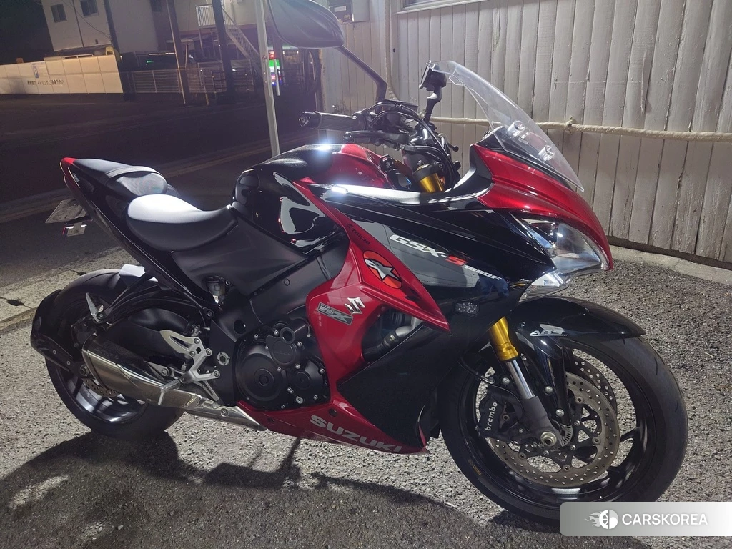 Проданный Suzuki GSX-S1000F 2017 из Японии, фото 2
