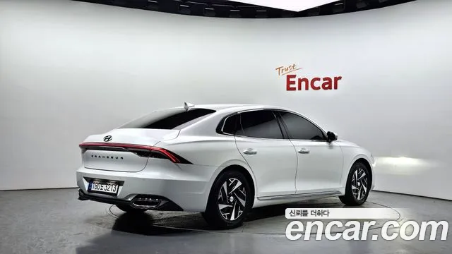 Hyundai The New Grandeur IG Hybrid id 2750164 из Кореи 12