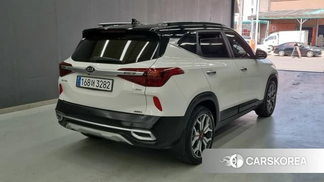 Kia Seltos id 4520172 из Кореи 10