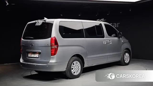 Hyundai The New Grand Starex id 3641678 из Кореи 12