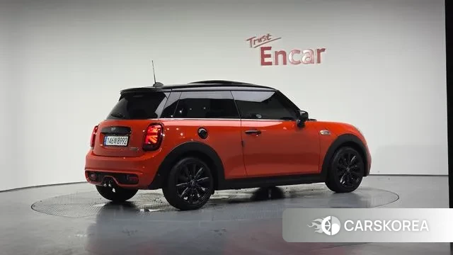 Mini Cooper S id 2902046 из Кореи 12