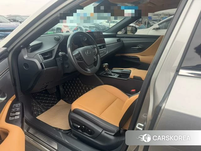 Lexus ES id 4261324 из Китая 7