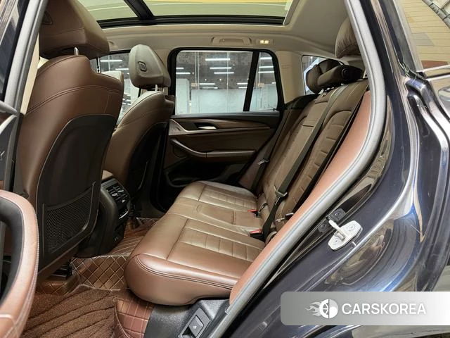 BMW X3 id 4341702 из Китая 10